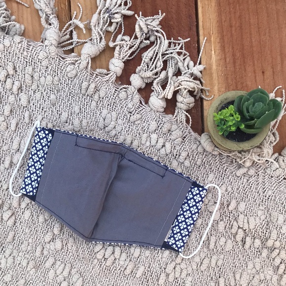 100% Homemade Face Mask| Blue and White Pattern - Picture 2 of 3